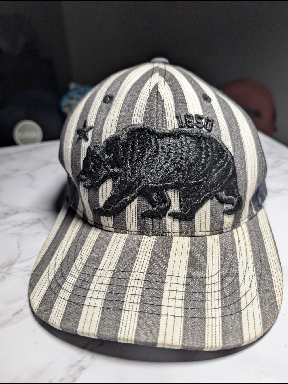 Men's Top Level California Beat Hat